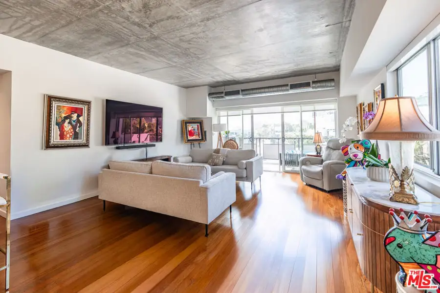 1155 N La Cienega Boulevard #814, West Hollywood, CA 90069 - Image #3
