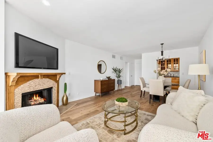 12720 Burbank Boulevard #318, Valley Village, CA 91607 - Image #3