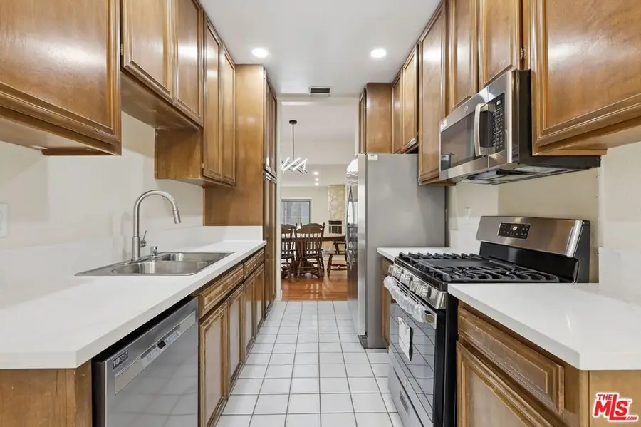 1271 Stoner Avenue #208, Los Angeles, CA 90025 - Image #2