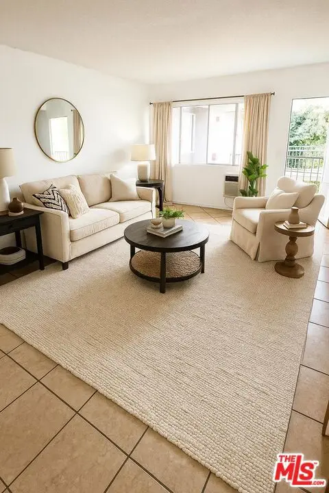 8800 Cedros Avenue #219, Panorama City, CA 91402