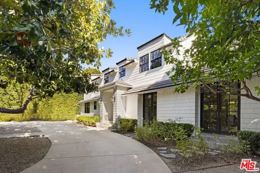 1960 Coldwater Canyon Drive, Beverly Hills, CA 90210 - Image #2