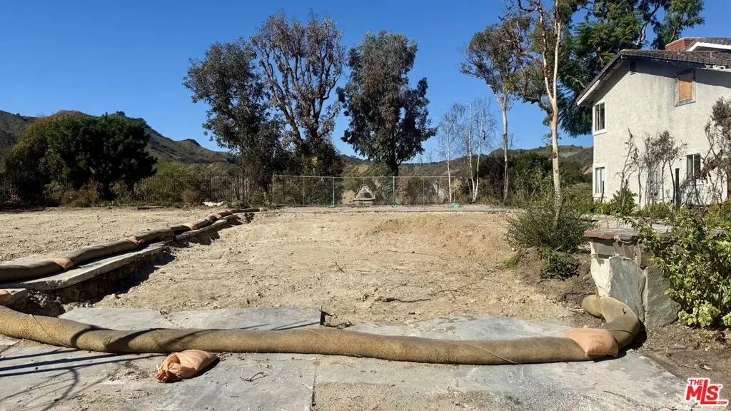 17314 Avenida De La Herradura, Pacific Palisades, CA 90272 - Image #1