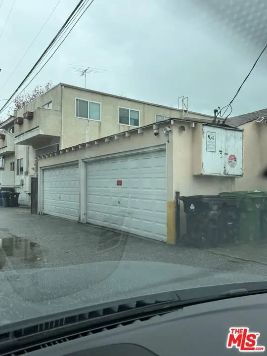 12007 Ocean Park Boulevard, Los Angeles, CA 90064 - Image #2