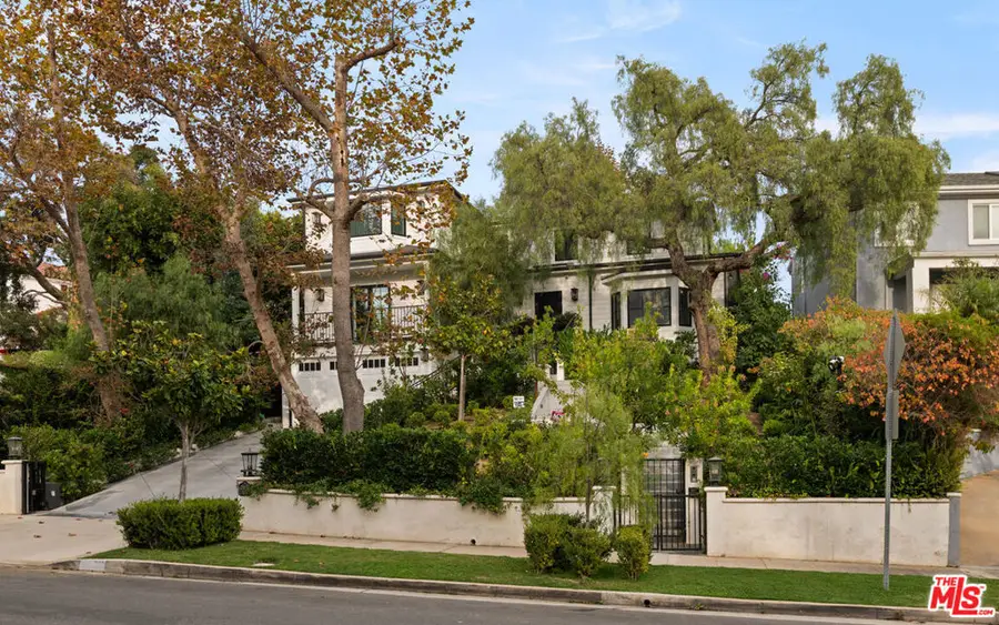 1338 Comstock Avenue, Los Angeles, CA 90024 - Image #2