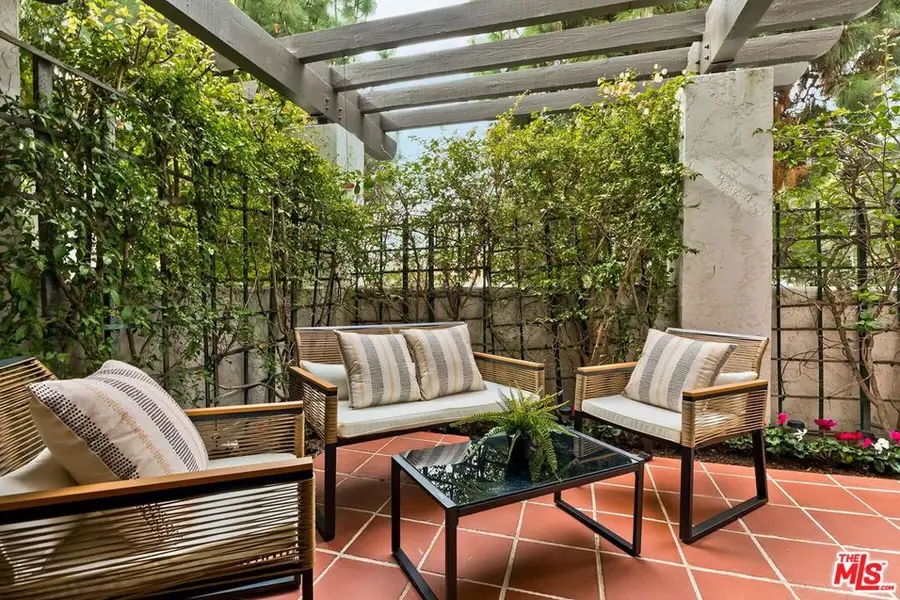 1602 Michael Lane, Pacific Palisades, CA 90272 - Image #3