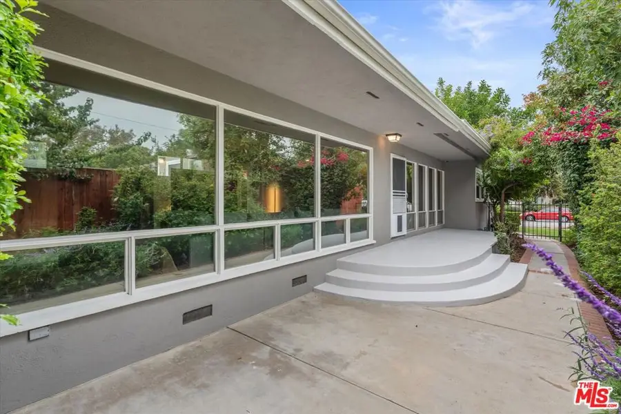 317 S Orchard Drive, Burbank, CA 91506 - Image #2