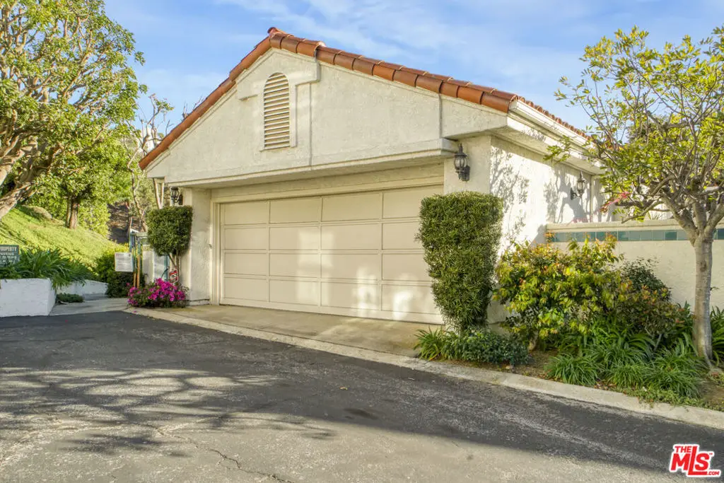 2020 Palisades Drive, Pacific Palisades, CA 90272 - Image #1