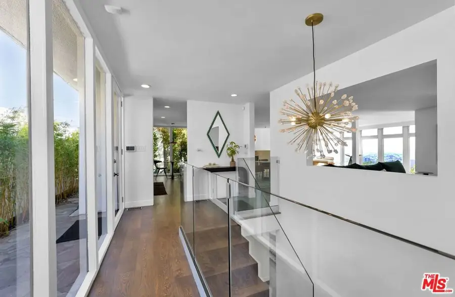 8450 Carlton Way, Los Angeles, CA 90069 - Image #3