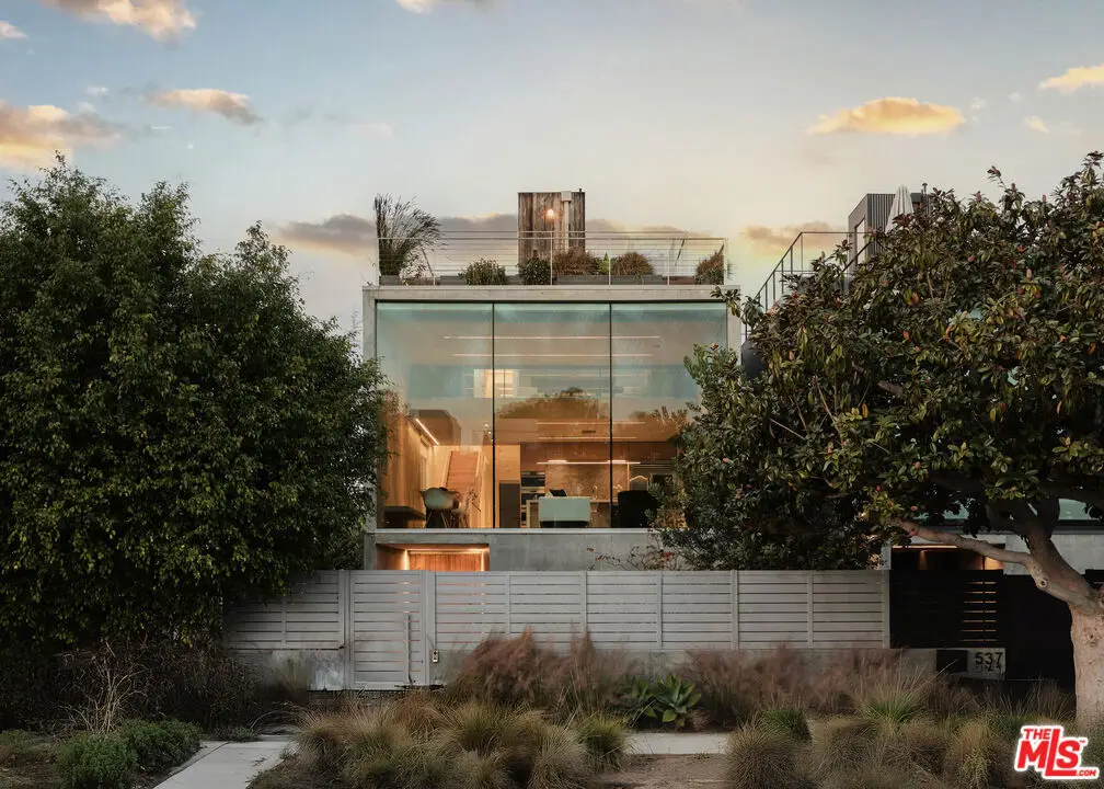 533 1/2 Grand Boulevard, Venice, CA 90291 - Image #1