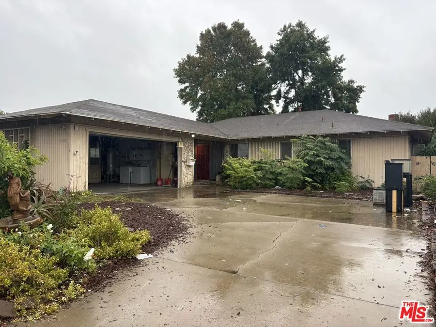 2927 Governor Drive, San Diego, CA 92122 - Image #2