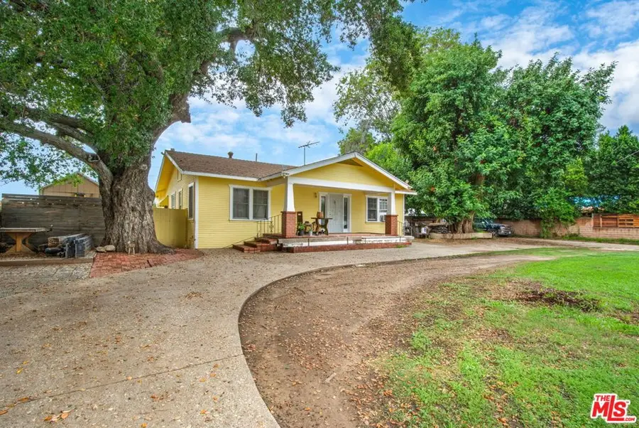 7231 Vanalden Avenue, Reseda, CA 91335 - #2