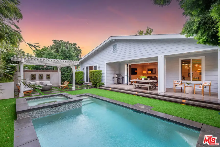 4616 Ventura Canyon Avenue, Sherman Oaks, CA 91423 - Image #2