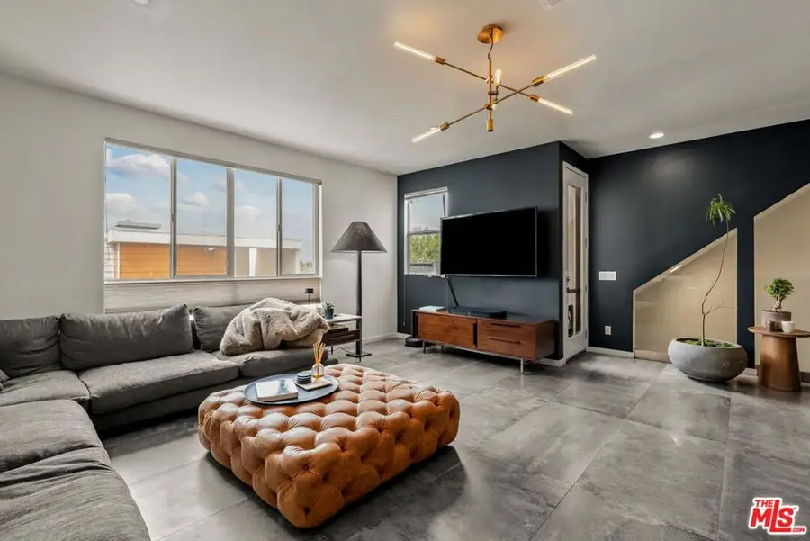 1344 Douglas Street, Los Angeles, CA 90026 - Image #3