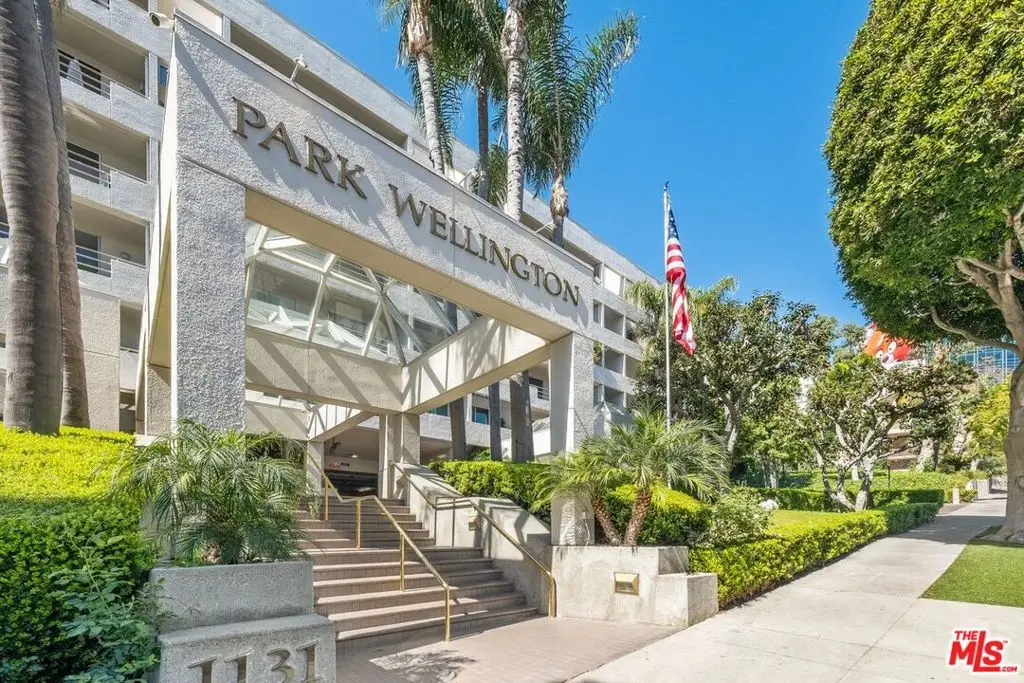 1131 Alta Loma Road #106, West Hollywood, CA 90069 - Image #1