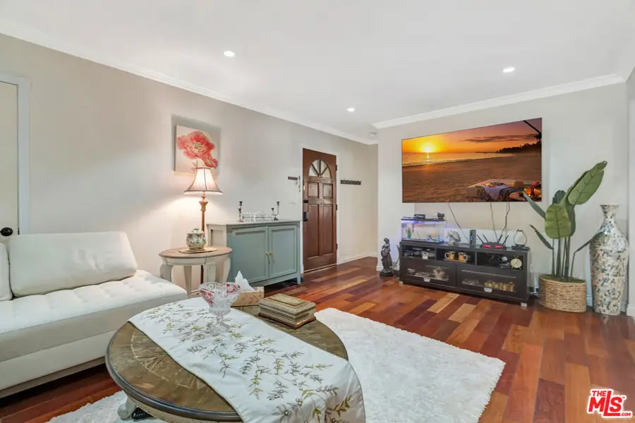 4610 Densmore Avenue #105, Encino, CA 91436 - Image #3