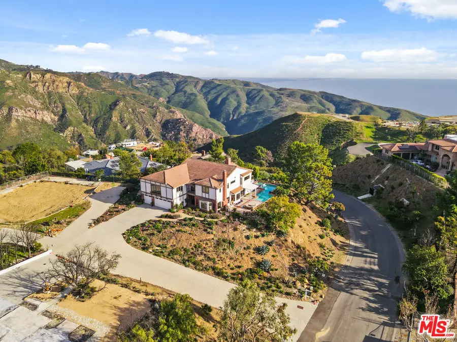 23255 W Paloma Blanca Drive, Malibu, CA 90265 - Image #2