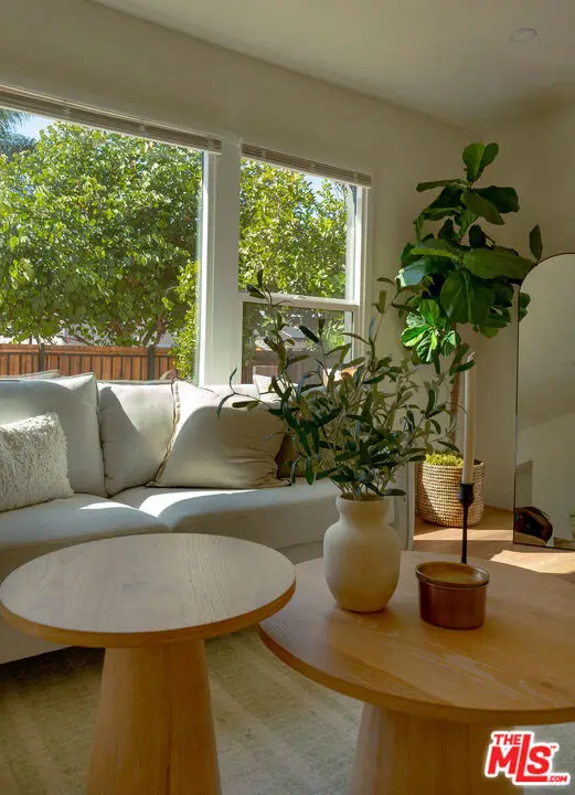 2046 1/2 S Burnside Avenue, Los Angeles, CA 90016 - Image #3