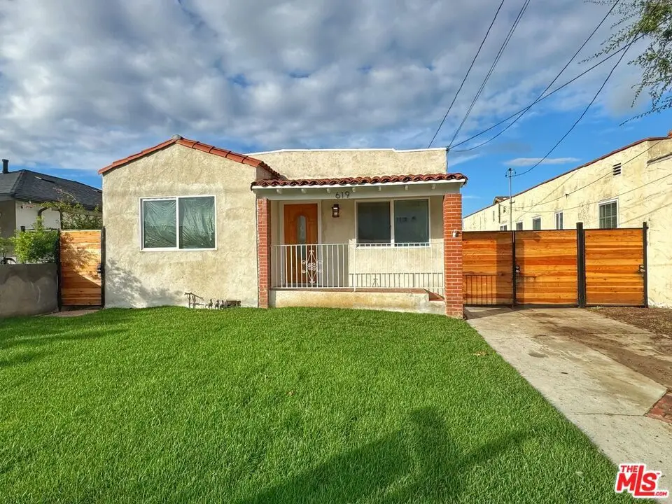 619 Elm Avenue, Inglewood, CA 90301 - Image #1