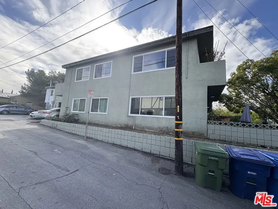 836 Ashland Avenue, Santa Monica, CA 90405 - Image #2
