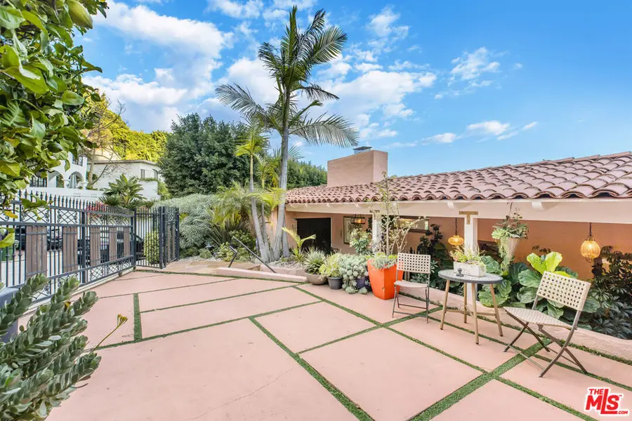 1641 N Crescent Heights Boulevard, Los Angeles, CA 90069 - Image #2