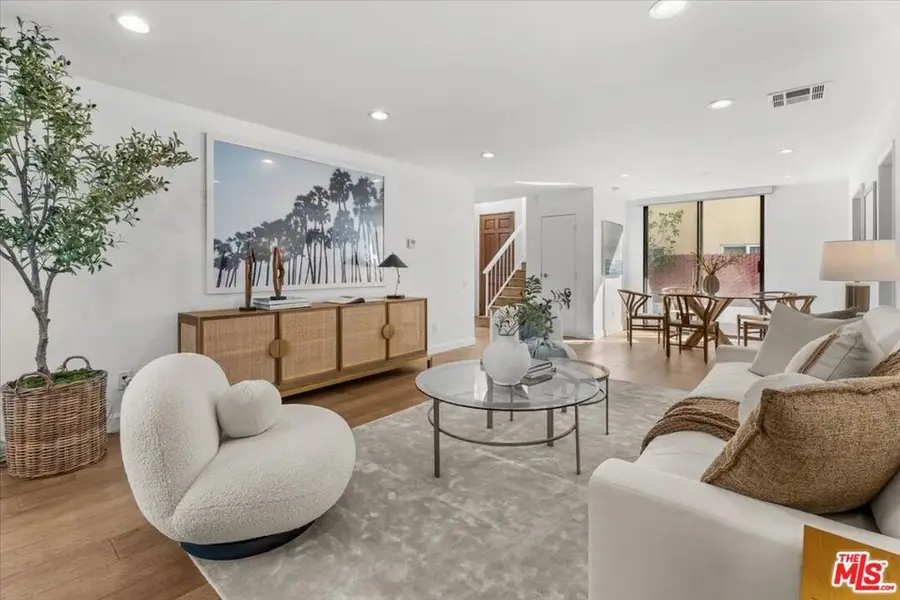 817 5th Street #B, Santa Monica, CA 90403 - Image #2