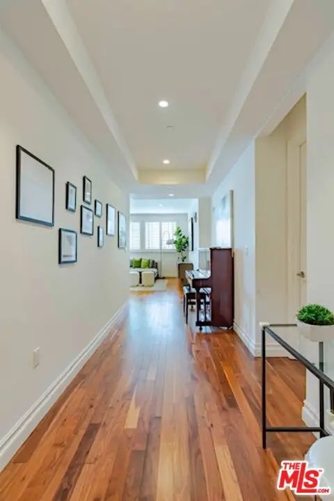 4661 Wilshire Boulevard #204, Los Angeles, CA 90010 - Image #3