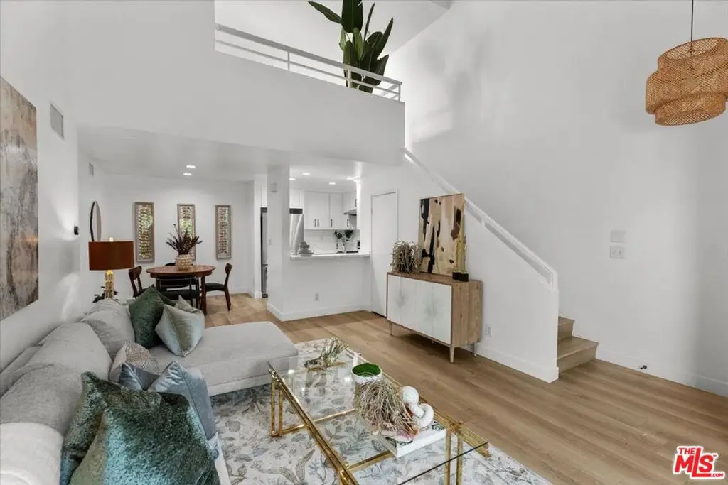 432 E Spruce Avenue #85, Inglewood, CA 90301 - Image #1