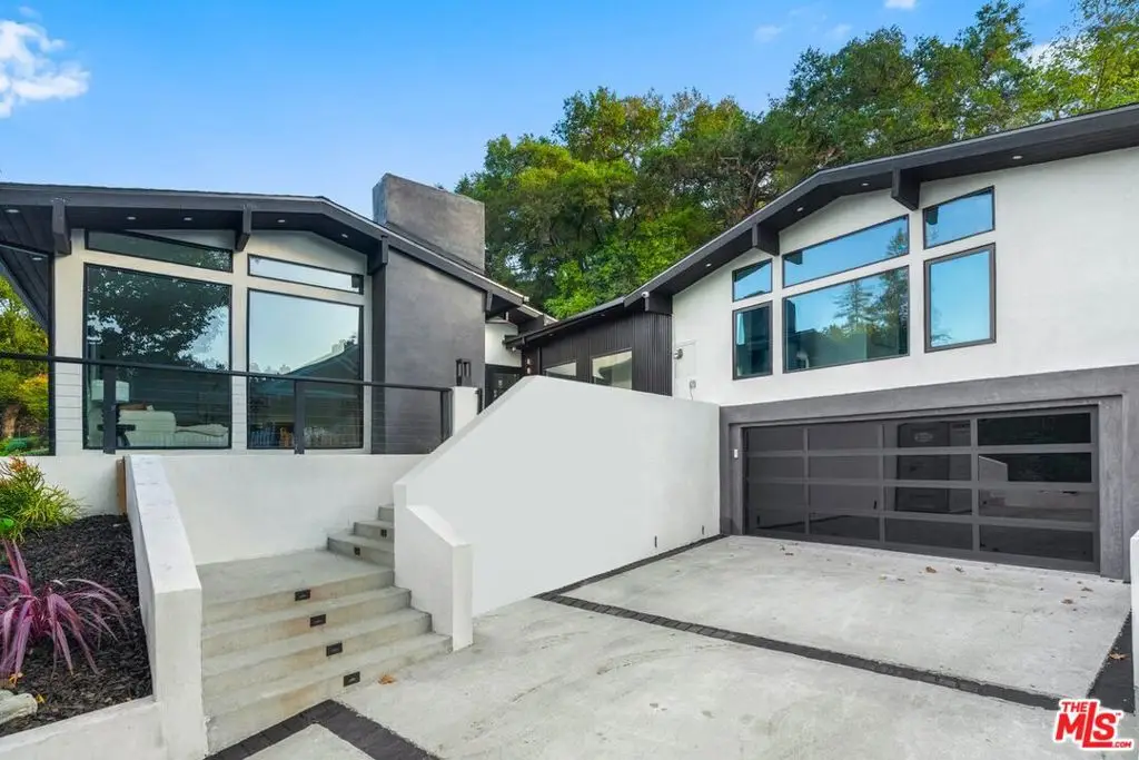 3873 Royal Woods Drive, Sherman Oaks, CA 91403 - Image #1