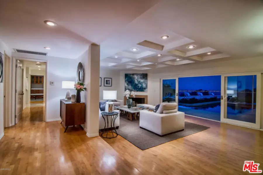 9633 Highridge Drive, Beverly Hills, CA 90210 - Image #3