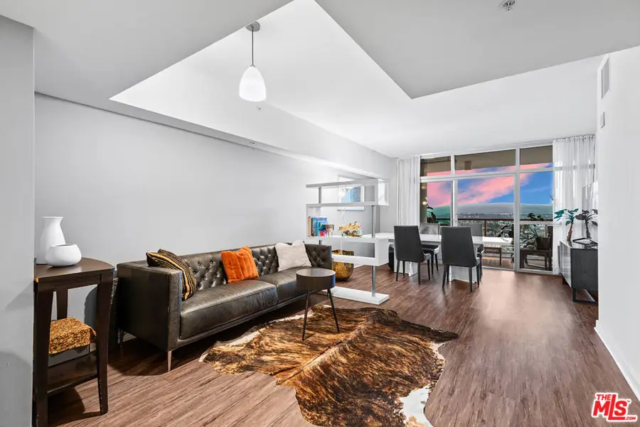 13700 Marina Pointe Drive #1520, Marina Del Rey, CA 90292 - Image #3