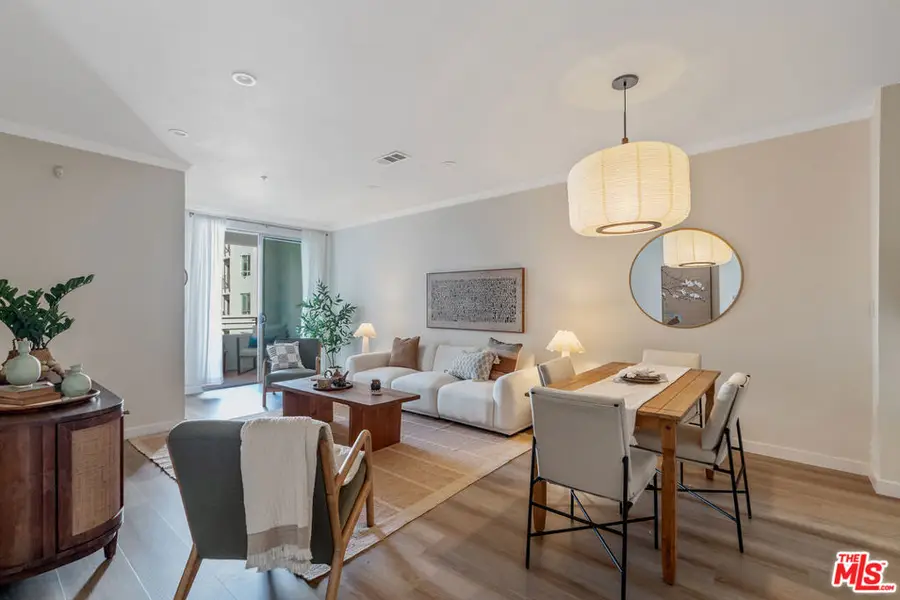 6400 Crescent Parkway #206, Playa Vista, CA 90094 - Image #2