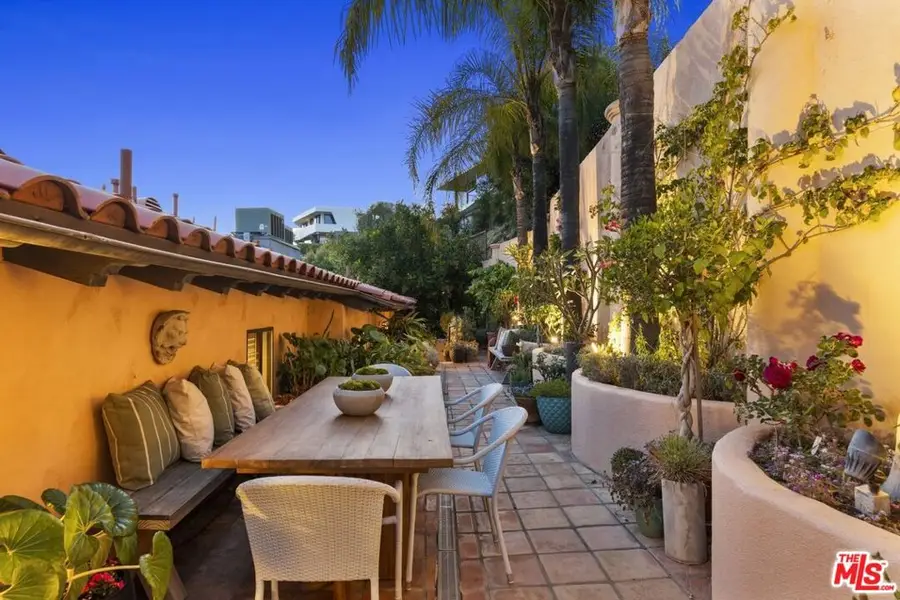 6383 Quebec Drive, Los Angeles, CA 90068 - Image #3