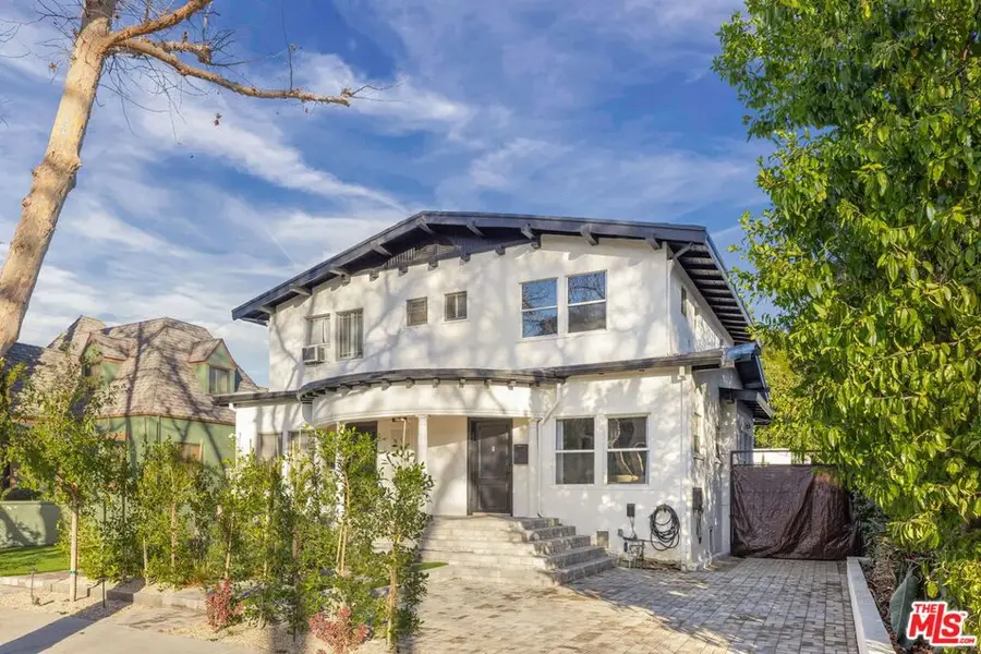 1142 Poinsettia Drive, West Hollywood, CA 90046 - Image #2