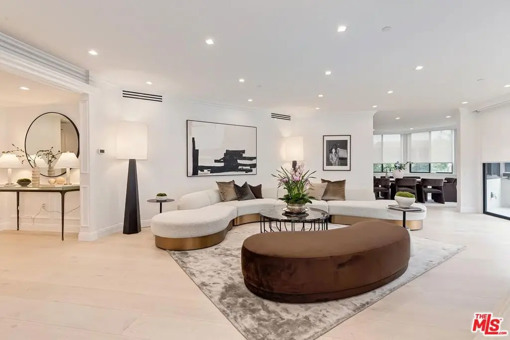 300 N Swall Drive #356, Beverly Hills, CA 90211 - Image #1