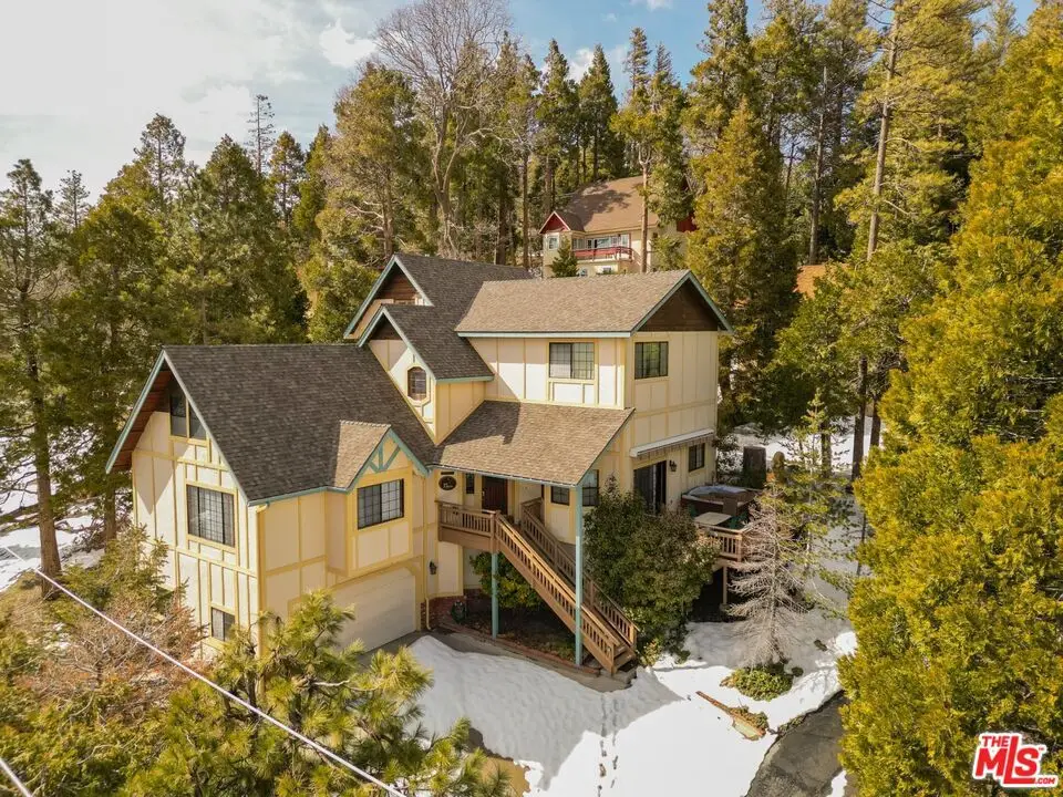 676 Zurich Drive, Lake Arrowhead, CA 92352 - Image #1