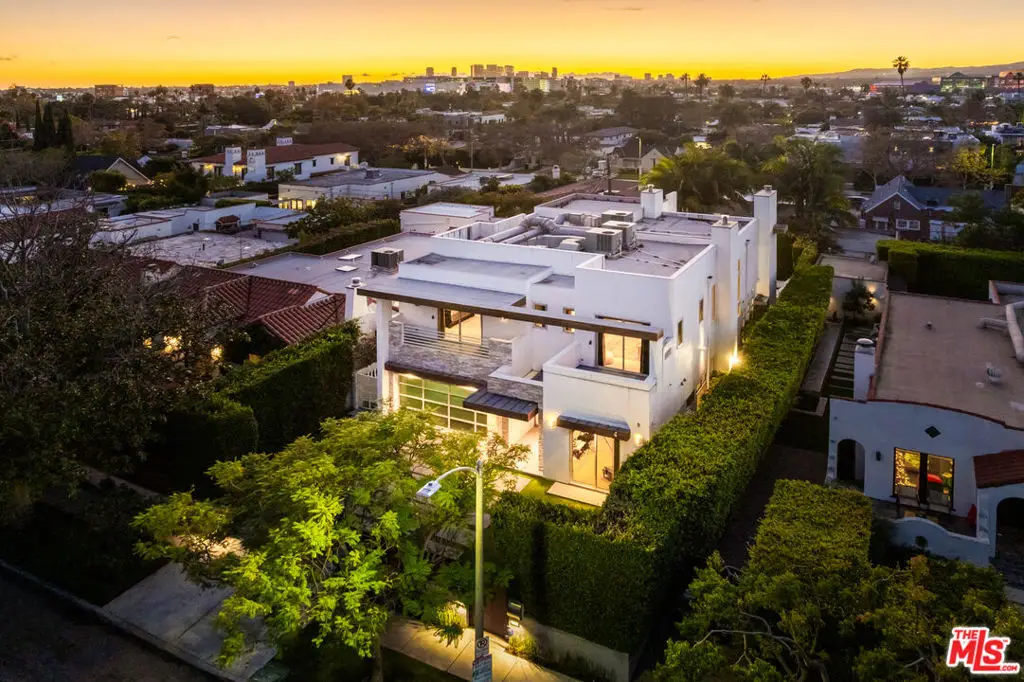 633 N Laurel Avenue, Los Angeles, CA 90048 - #1