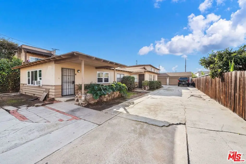 1925 Wallace Avenue, Costa Mesa, CA 92627 - Image #1