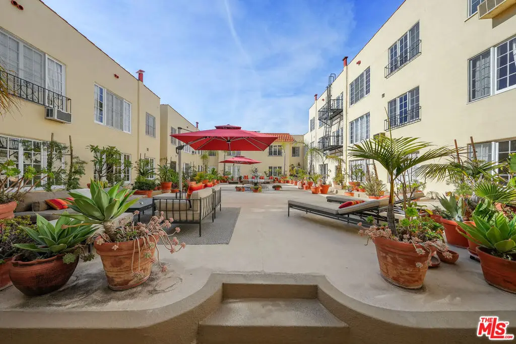 1345 N Hayworth Avenue #209, West Hollywood, CA 90046 - Image #1