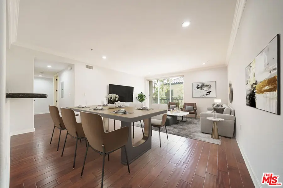 1401 S St Andrews Place #201, Los Angeles, CA 90019 - #2