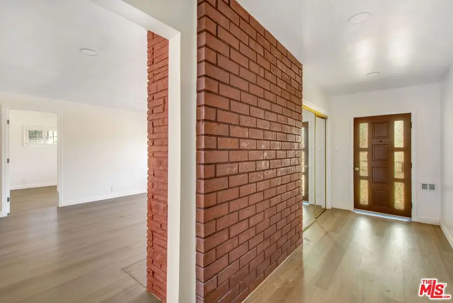 3704 Lorado Way, View Park Windsor Hills, CA 90043 - Image #3