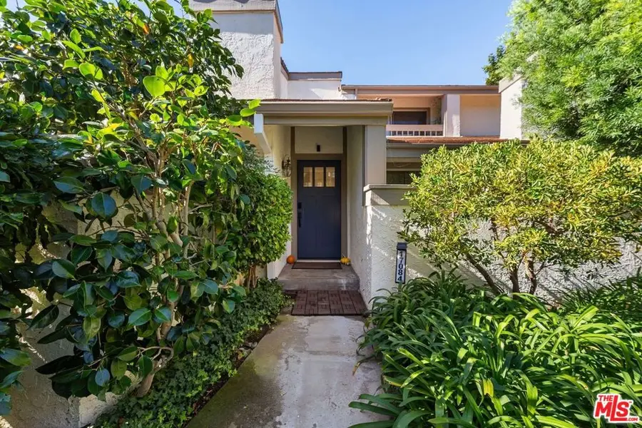 17084 Palisades Circle, Pacific Palisades, CA 90272 - Image #2