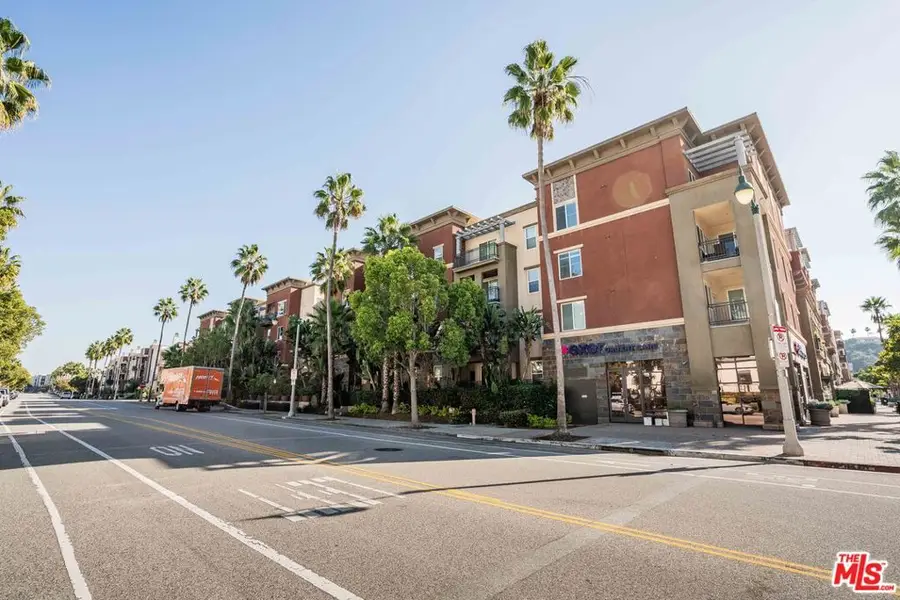 6020 Seabluff Drive #114, Playa Vista, CA 90094 - Image #2