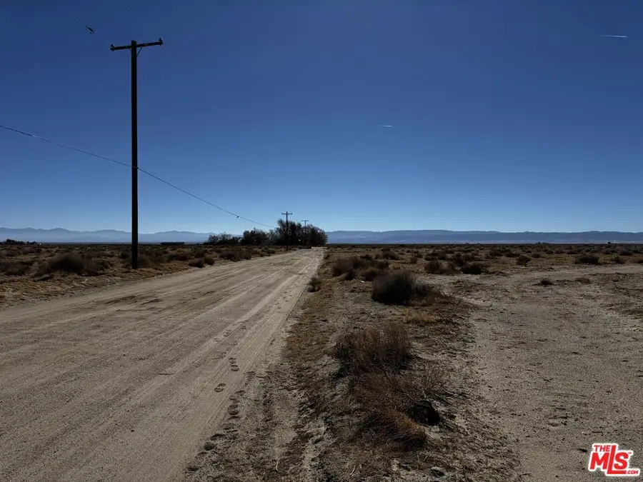 0 0, Lancaster, CA 92301 - #2