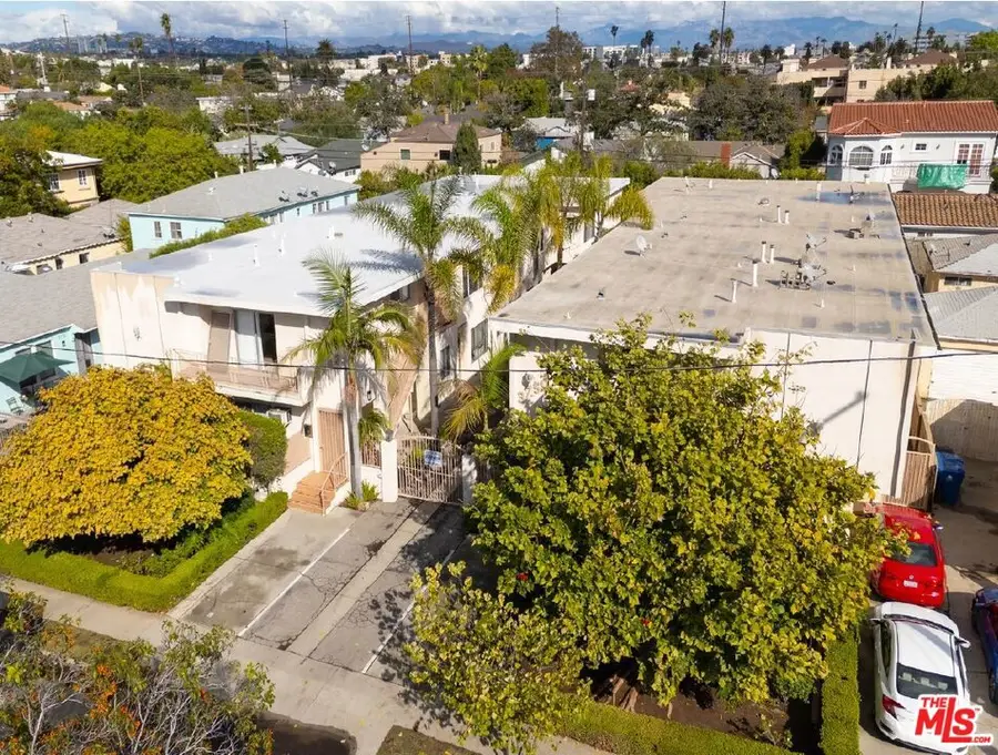 3742 S Bentley Avenue, Los Angeles, CA 90034 - Image #3