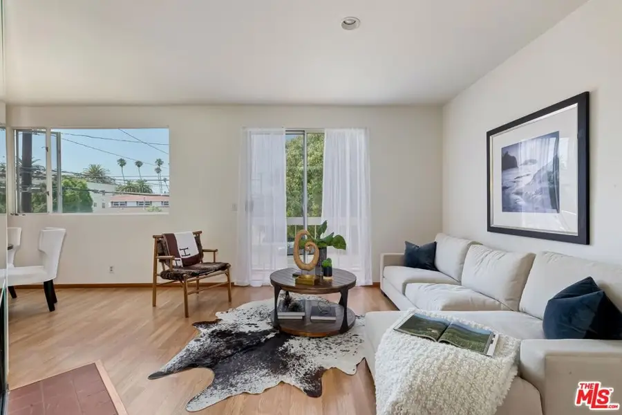 820 California Avenue #201, Santa Monica, CA 90403 - Image #3