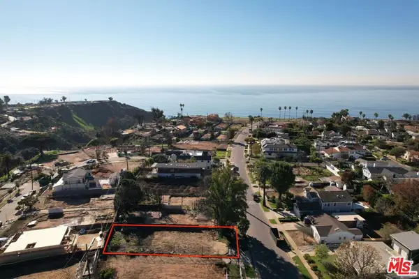 530 El Medio Avenue, Pacific Palisades, CA 90272