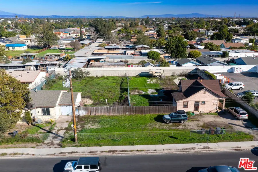 1230 S Wilmington Avenue, Compton, CA 90220 - #2