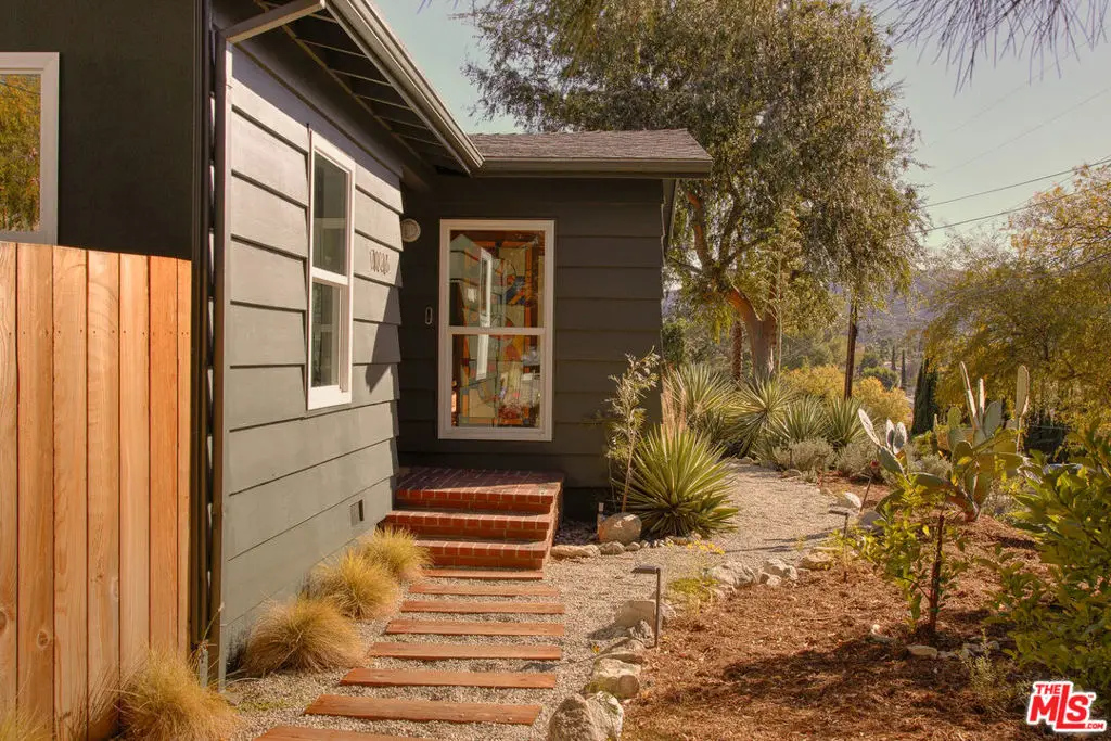 10816 Redmont Avenue, Tujunga, CA 91042 - Image #1