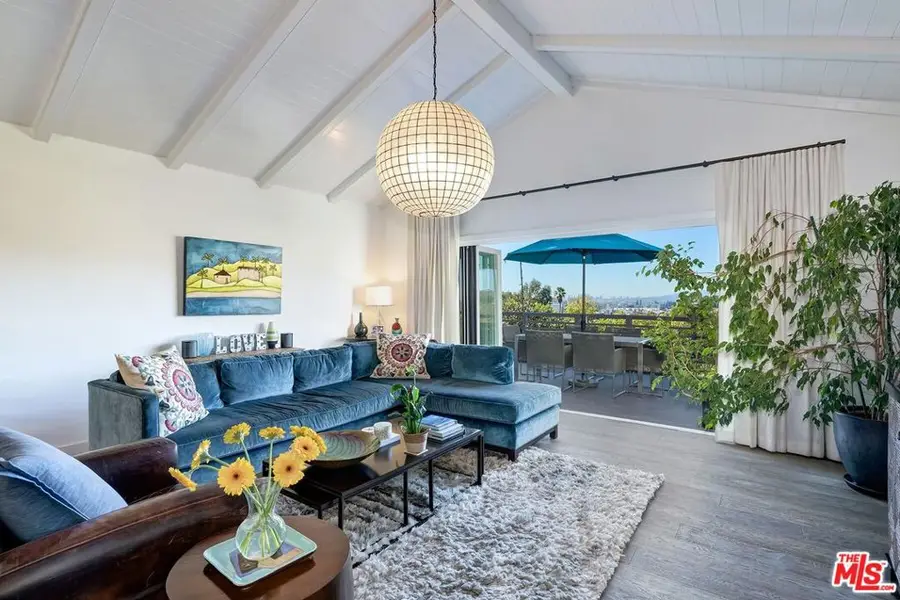 1757 Hollyvista Avenue, Los Angeles, CA 90027 - Image #2