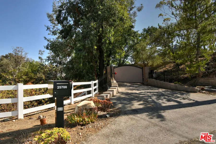 25700 Mulholland Highway, Calabasas, CA 91302 - Image #2